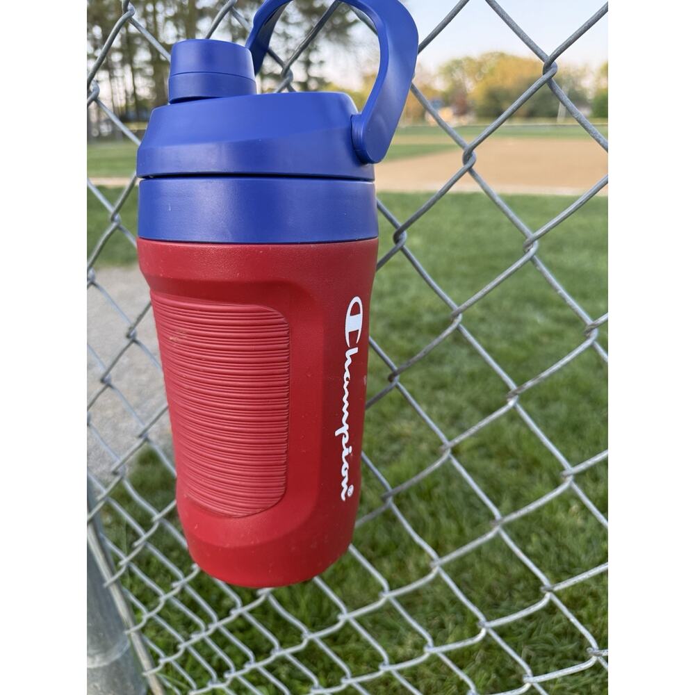 40 oz Champion Chug Water Bottle Fence Holder